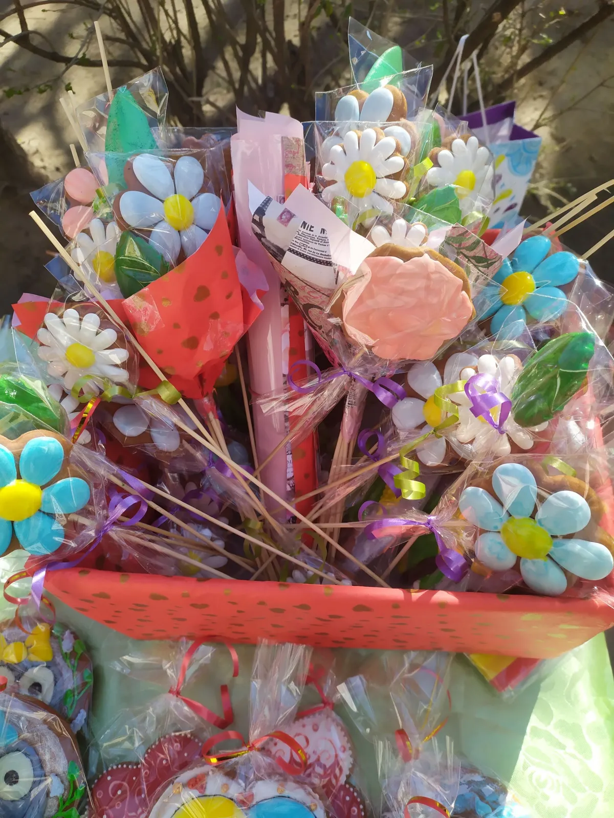 Festive bouquet of cookies and flowers