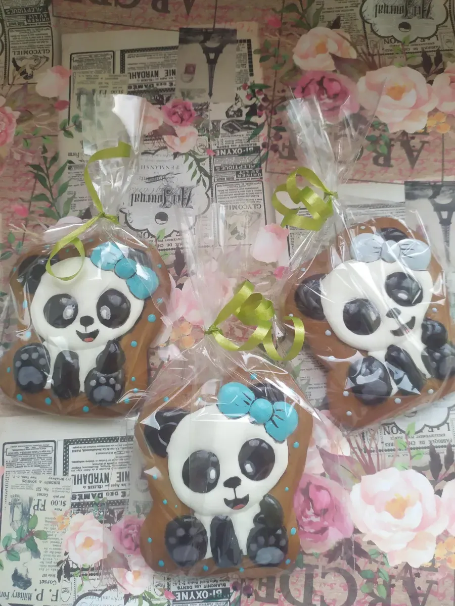 Panda cookies on a stick